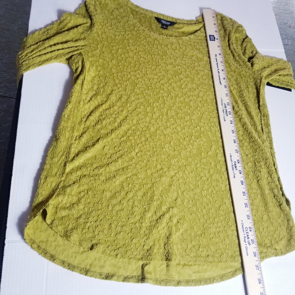 NWT SIMPLY VERA VERA WANG GREEN MUSTARD COLOR LIGHTWEIGHT BLOUSE SIZE LARGE - Picture 6 of 12